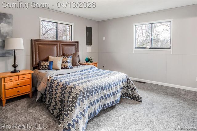 11200 Wahrman Street, Romulus, MI 48174