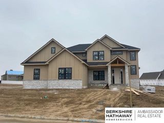 11687 S 124th Street, Papillion, NE 68046