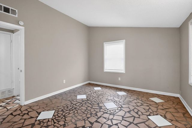 794 MARGIE DR, Memphis, TN 38127