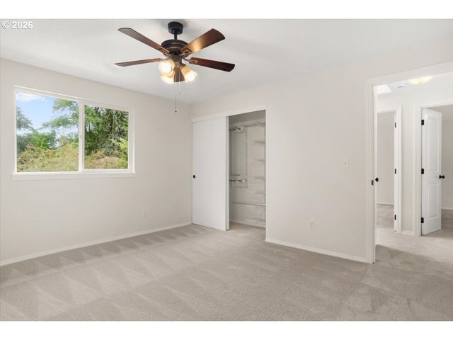 8125 Sw PINE St, Portland, OR 97223