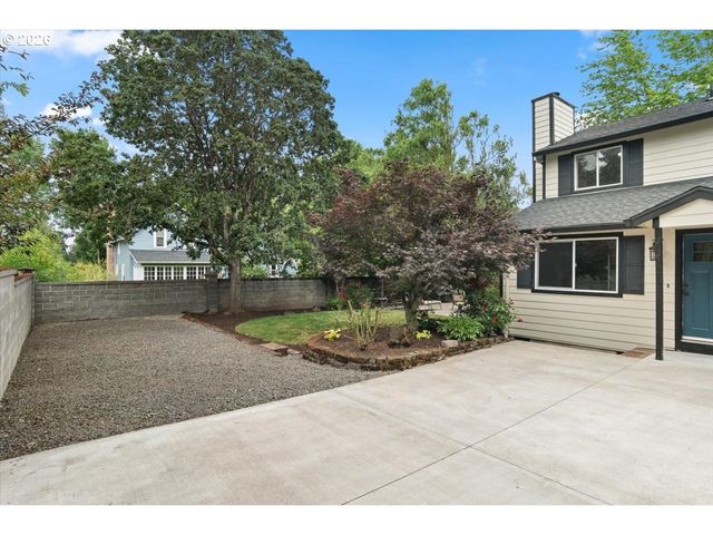 8125 Sw PINE St, Portland, OR 97223