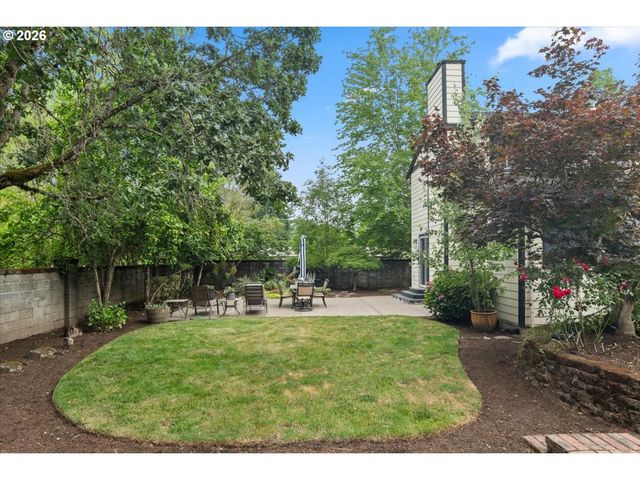 8125 Sw PINE St, Portland, OR 97223