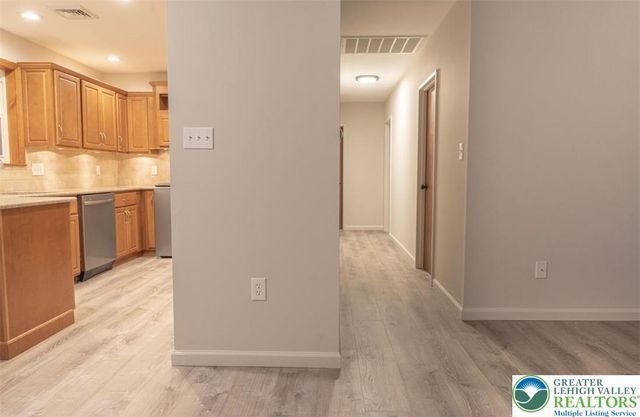 3020 Salisbury Drive, Allentown City, PA 18103