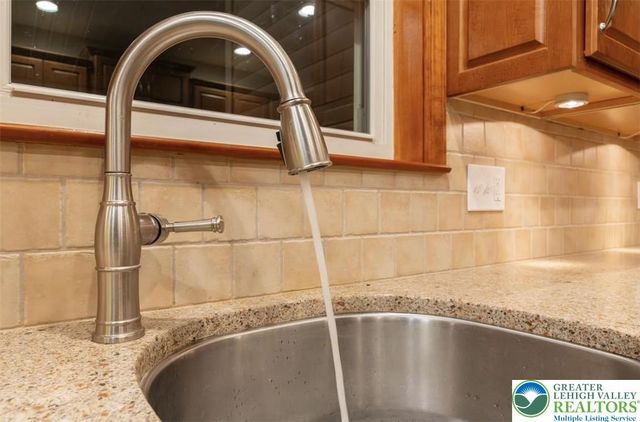 3020 Salisbury Drive, Allentown City, PA 18103