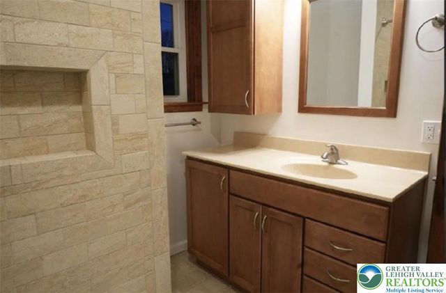 3020 Salisbury Drive, Allentown City, PA 18103