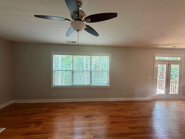 1822 Patterson Mill Way, Lawrenceville, GA 30044