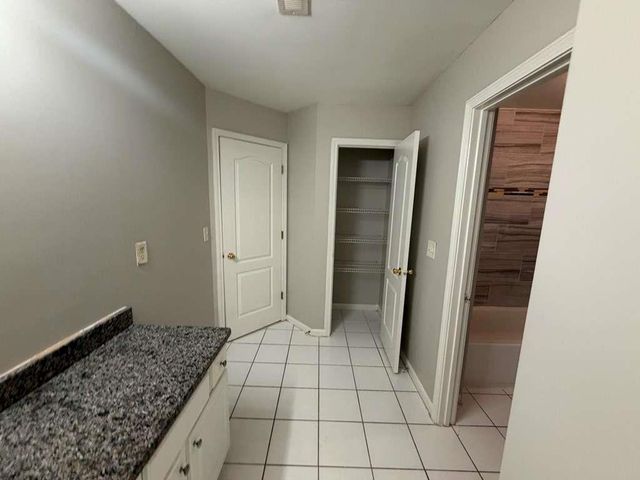 1822 Patterson Mill Way, Lawrenceville, GA 30044