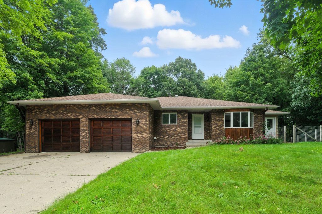 703 Schubert Drive, Buffalo, MN 55313