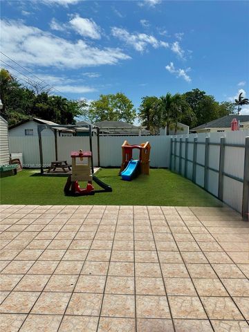 10330 Puerto Rico Drive, Cutler Bay, FL 33189