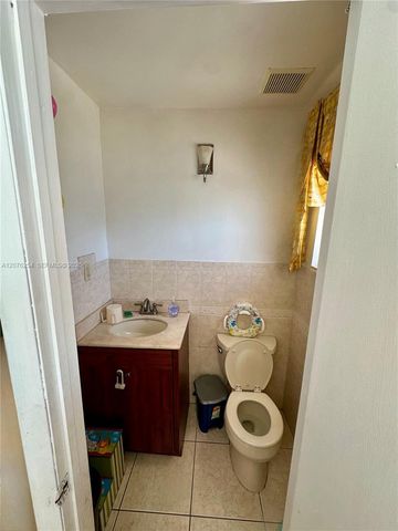 10330 Puerto Rico Drive, Cutler Bay, FL 33189