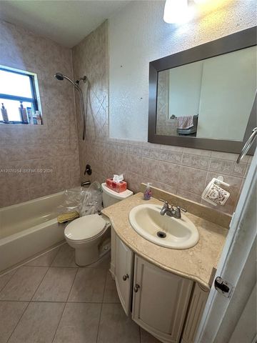 10330 Puerto Rico Drive, Cutler Bay, FL 33189