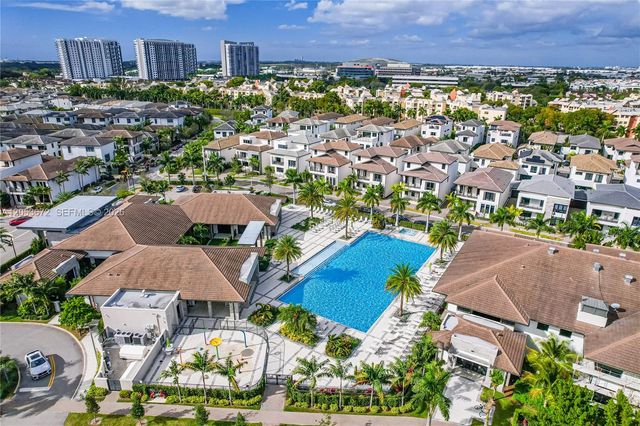 4374 NW 81st Ave, Doral, FL 33166