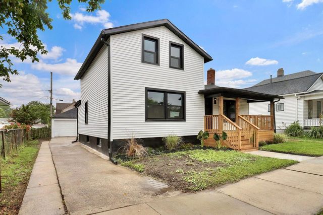 1236 Grand AVENUE, Racine, WI 53403