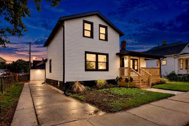 1236 Grand AVENUE, Racine, WI 53403