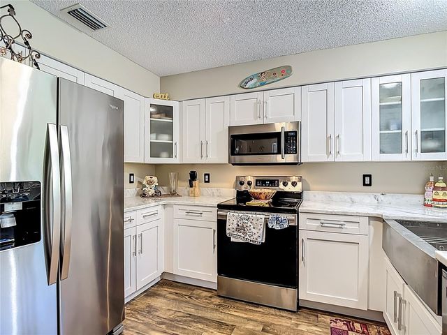 15110 NATUREWALK DRIVE, Tampa, FL 33624