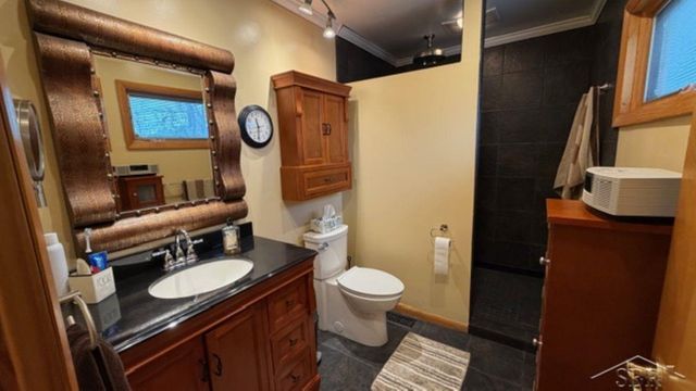 701 Airfield Lane, Midland, MI 48642