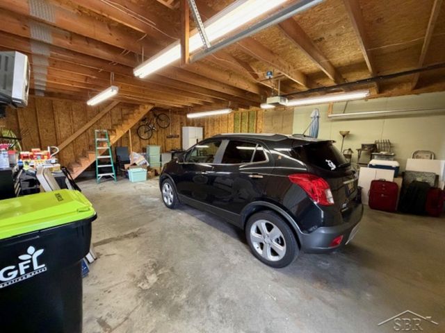 701 Airfield Lane, Midland, MI 48642