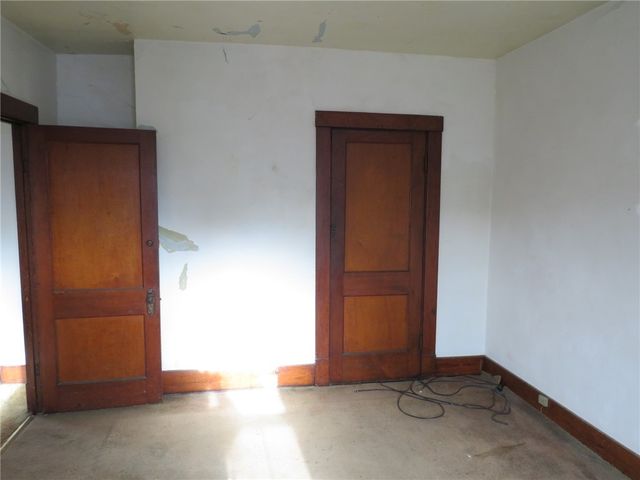 407 Linnview Ave, Carrick, PA 15210