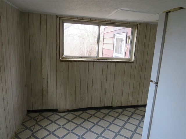 407 Linnview Ave, Carrick, PA 15210