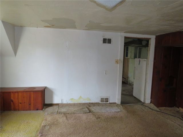 407 Linnview Ave, Carrick, PA 15210