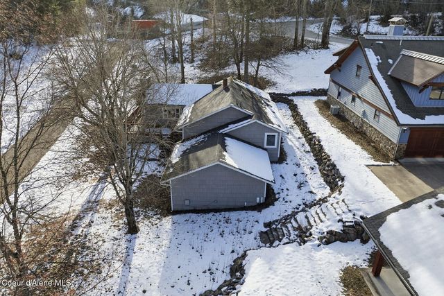 1020 Mill St, Wardner, ID 83837