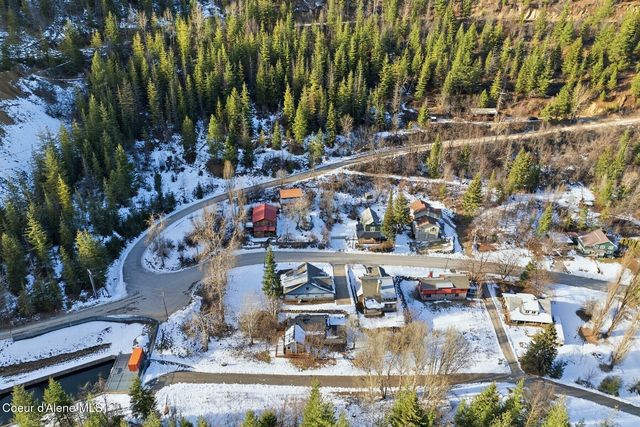 1020 Mill St, Wardner, ID 83837