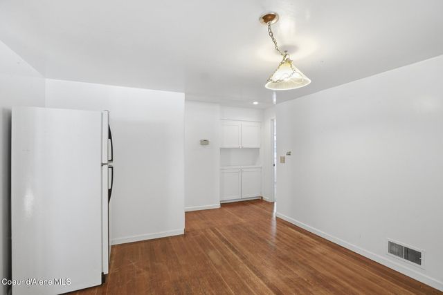 1020 Mill St, Wardner, ID 83837