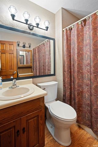 36 TIMBERLY Drive, Greentown, IN 46936