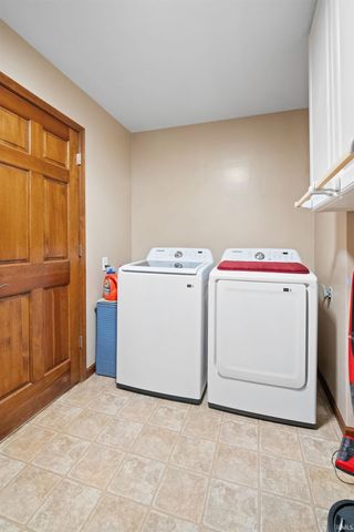 36 TIMBERLY Drive, Greentown, IN 46936