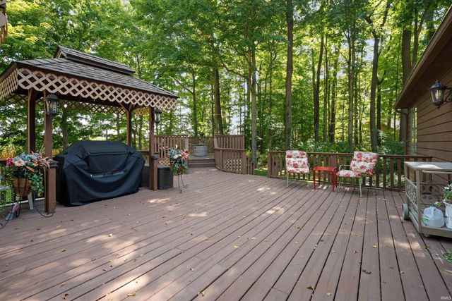 36 TIMBERLY Drive, Greentown, IN 46936