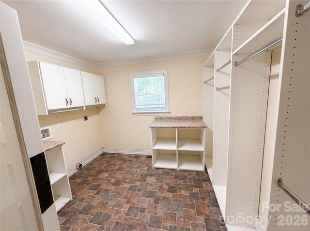 134 Springway Drive, Kannapolis, NC 28081