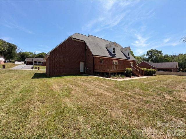 134 Springway Drive, Kannapolis, NC 28081
