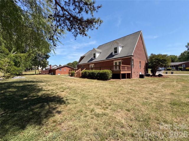 134 Springway Drive, Kannapolis, NC 28081