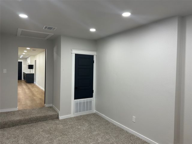 149 Parkwood Avenue, Arlington, TX 76013