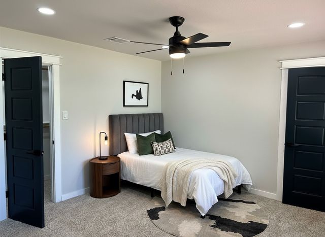 149 Parkwood Avenue, Arlington, TX 76013
