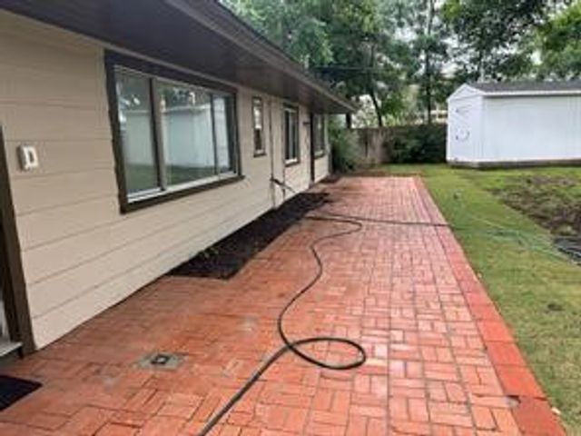 149 Parkwood Avenue, Arlington, TX 76013