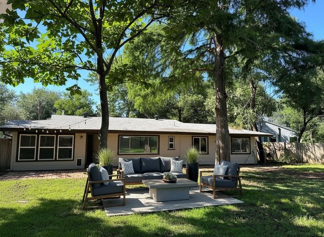 149 Parkwood Avenue, Arlington, TX 76013