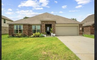 8123 Kinslee Lane, Iowa, LA 70647
