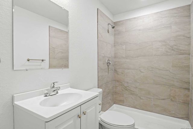 138 Ware Blvd Unit 1203, San Antonio, TX 78221