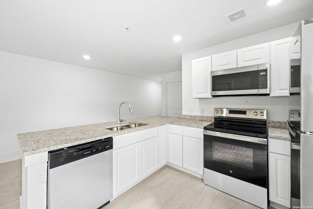 138 Ware Blvd Unit 1203, San Antonio, TX 78221