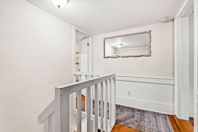 16 Warren St 16, Newburyport, MA 01950