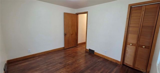 156 Oakland Ave, Uniontown, PA 15401