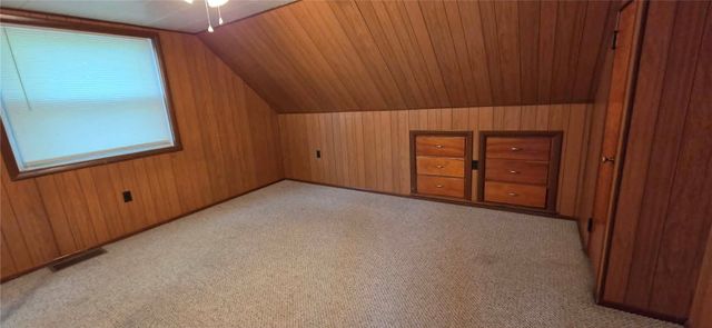 156 Oakland Ave, Uniontown, PA 15401