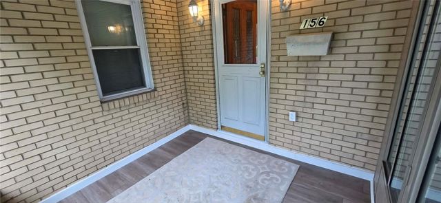 156 Oakland Ave, Uniontown, PA 15401