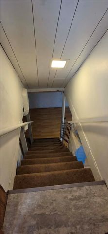 156 Oakland Ave, Uniontown, PA 15401