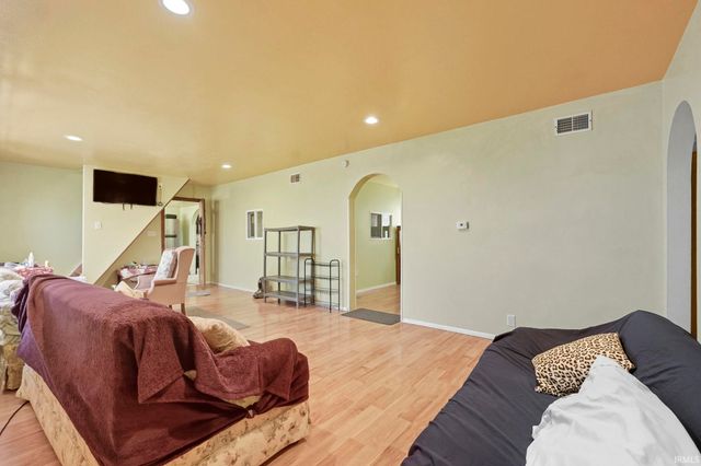 3912 N Clinton Street, Fort Wayne, IN 46805