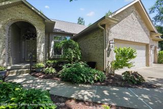 3342 Canopy Drive, Dewitt, MI 48820