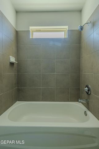 948 Orangetip Drive, Horizon City, TX 79928