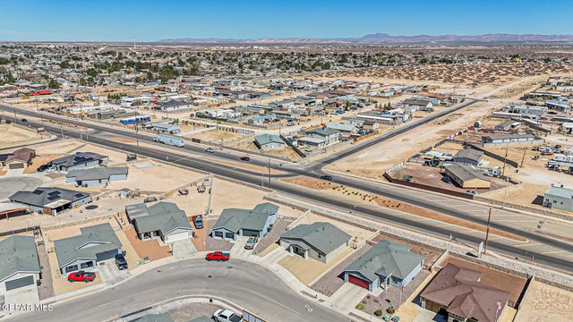 948 Orangetip Drive, Horizon City, TX 79928