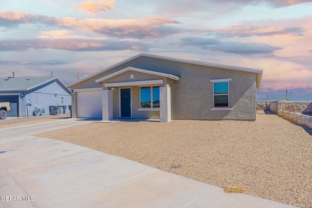 948 Orangetip Drive, Horizon City, TX 79928